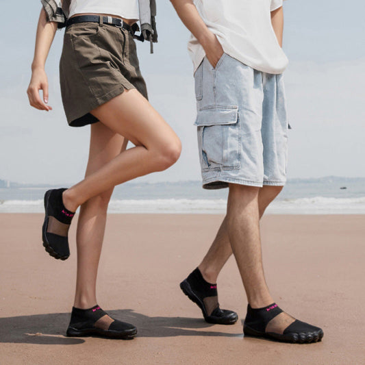 Леки и дишащи водни обувки – без връзки, с противоплъзгаща подметка, идеални за плаж, разходки и водни приключения! 🌊🌴